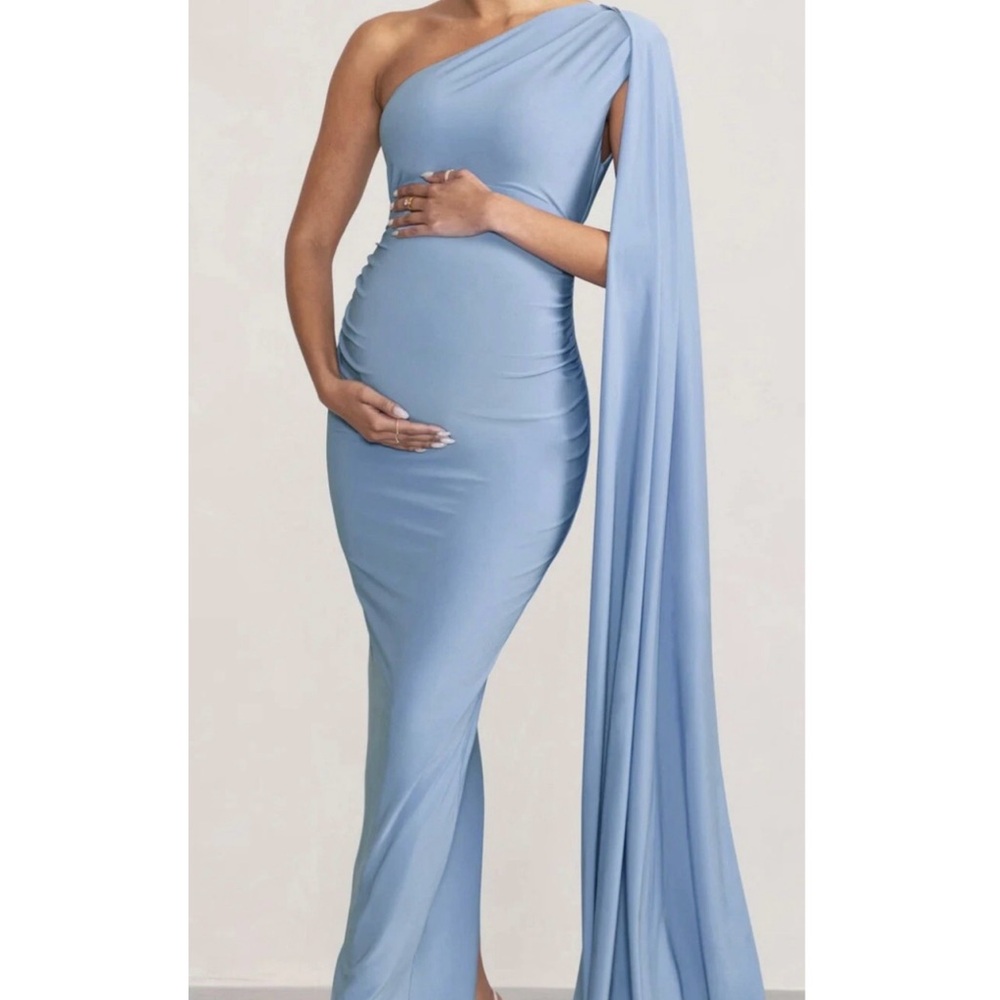 Elegant Blue One-Shoulder Gown